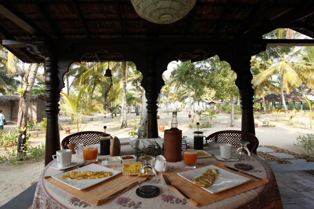 Amritara A Beach Symphony Mararikulam Exterior foto